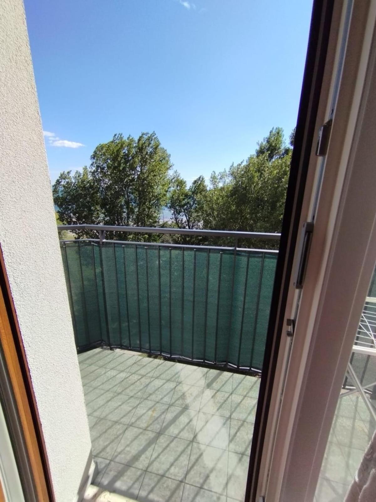 Appartamento Luxury Vista Mare Per 6 Persone A 滨海朱莉娅 外观 照片