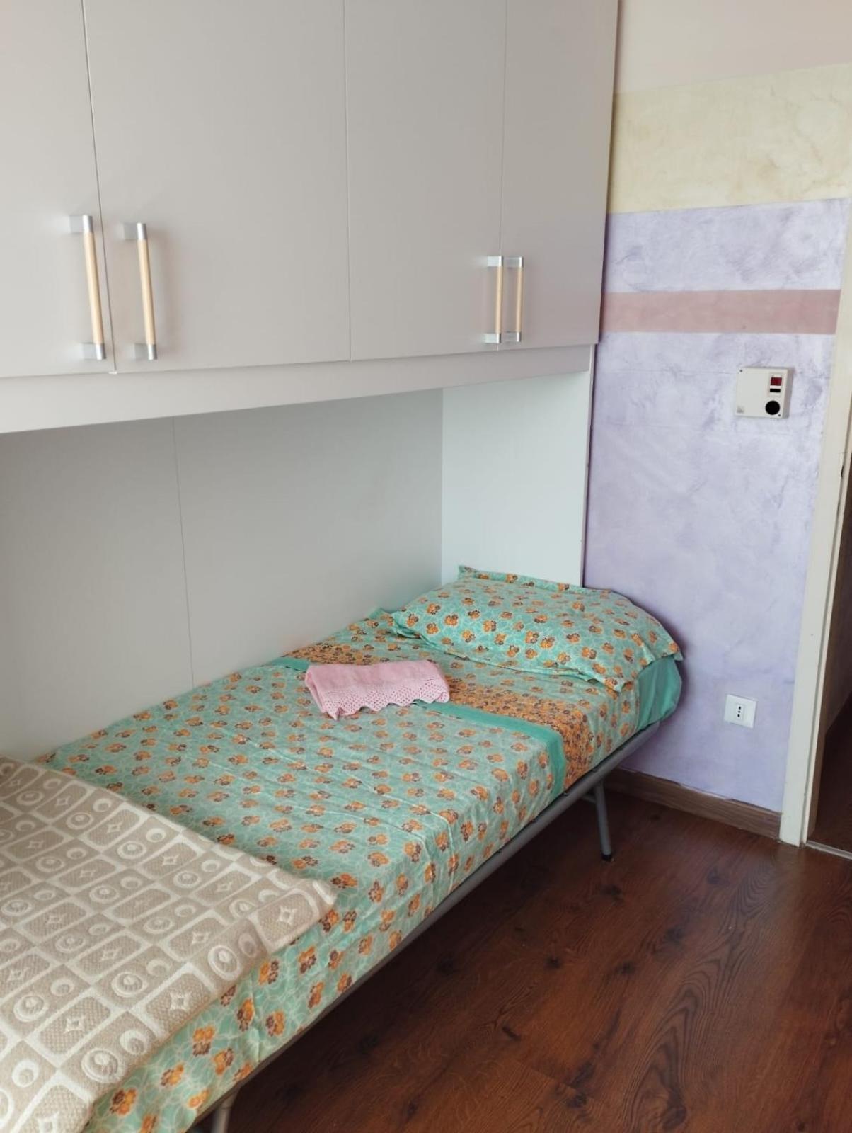 Appartamento Luxury Vista Mare Per 6 Persone A 滨海朱莉娅 外观 照片